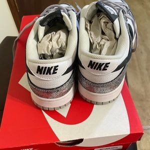 Nike Dunk low silver metallic size 8